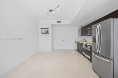 $419,000 | 90 Southwest 3rd Street, Unit 1608, Miami, FL 33130