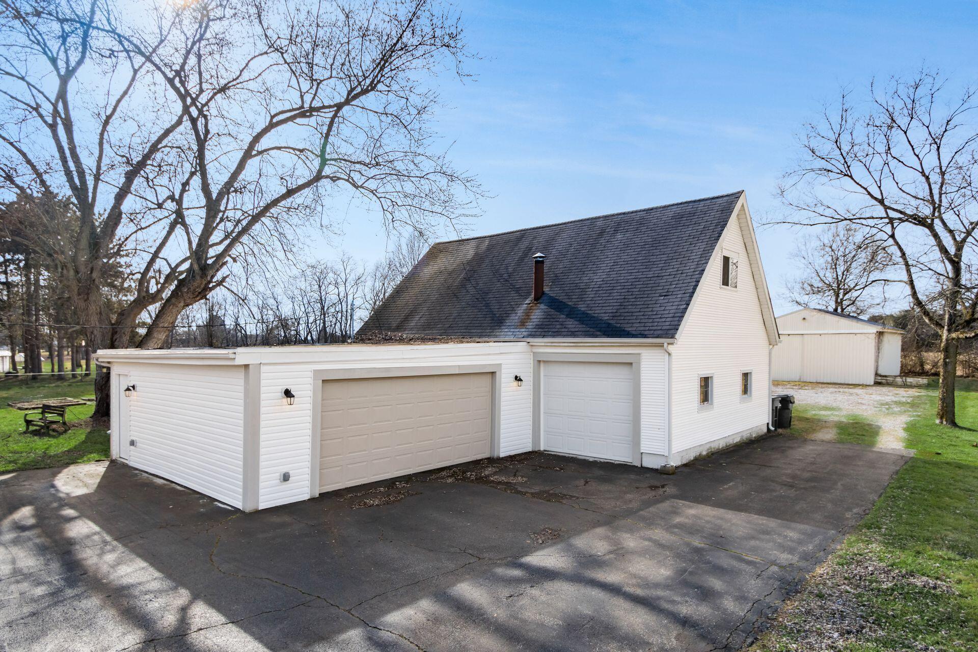 7819 Harlem Road Westerville, OH 43081 - Photo 77 of 89 078_44956aeba6_E Harlem-190-2