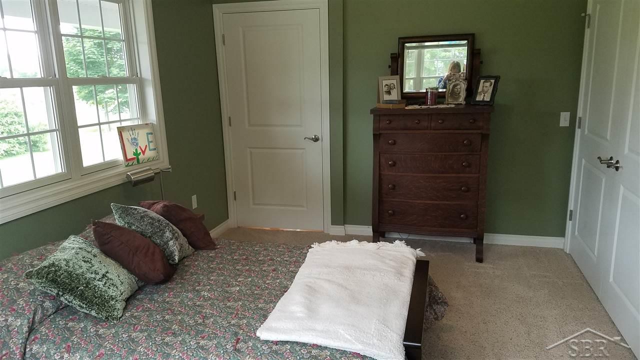 6352 Ditch Road Chesaning, MI 48616 - Photo 28 of 60 31384088-27.JPG