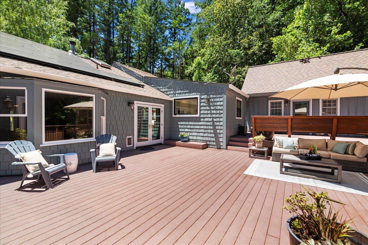 19005 Old Vineyard Road Los Gatos, CA 95033 - Photo 37 of 51 a house with outdoor seating