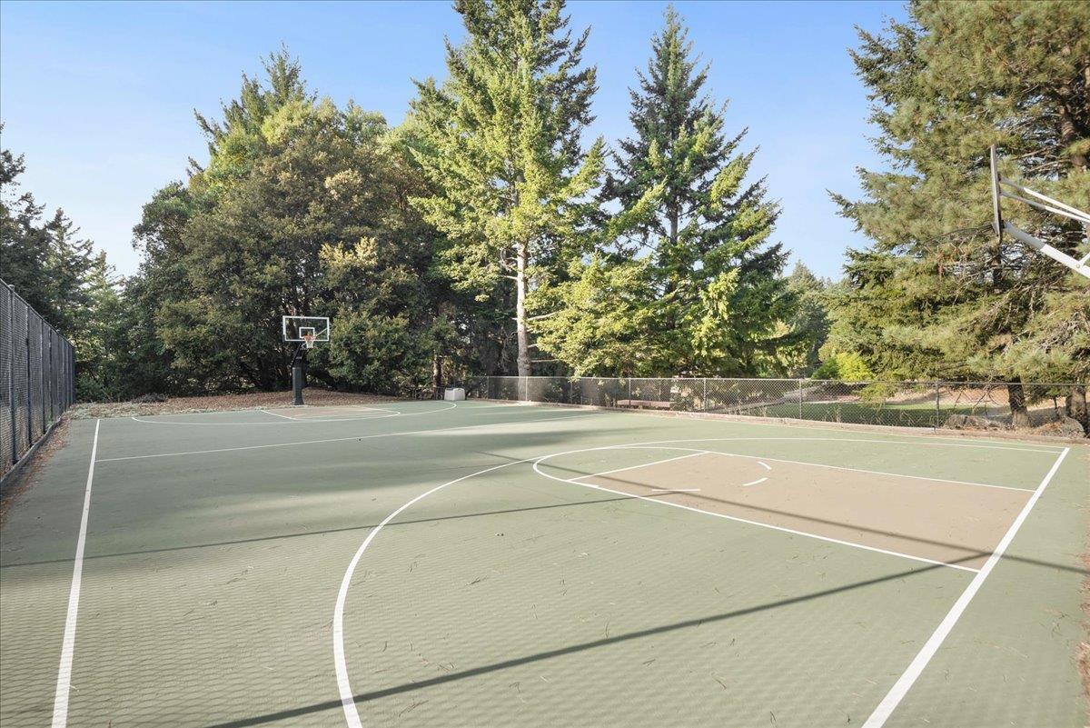 19005 Old Vineyard Road Los Gatos, CA 95033 - Photo 45 of 51 a view of a tennis court