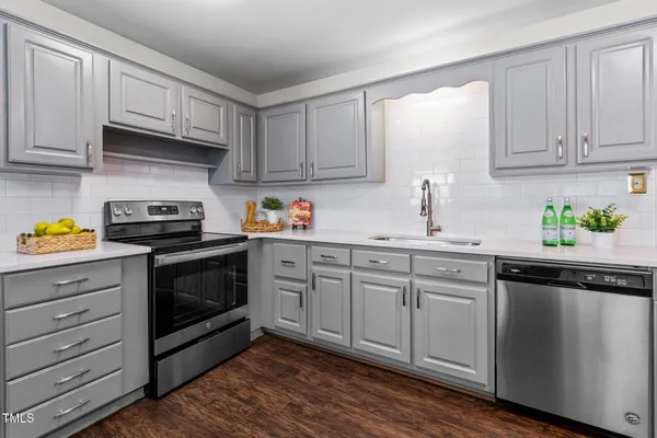 $2,575 | 530 Banks Street, Raleigh, NC 27604