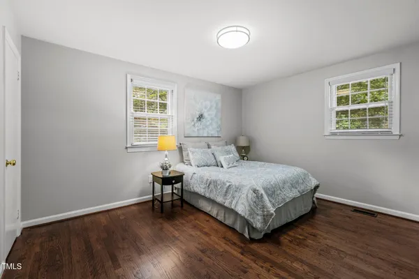 $2,575 | 530 Banks Street, Raleigh, NC 27604
