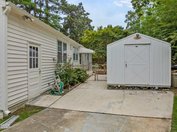 $2,575 | 530 Banks Street, Raleigh, NC 27604