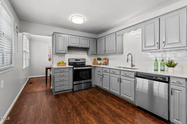 $2,575 | 530 Banks Street, Raleigh, NC 27604
