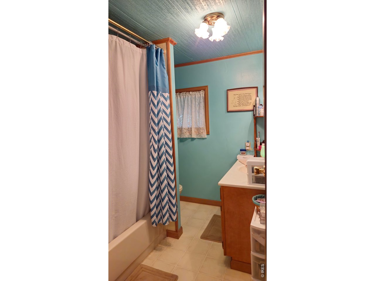 81 Main Street Stratton, CO 80836 - Photo 13 of 32 Main Bath