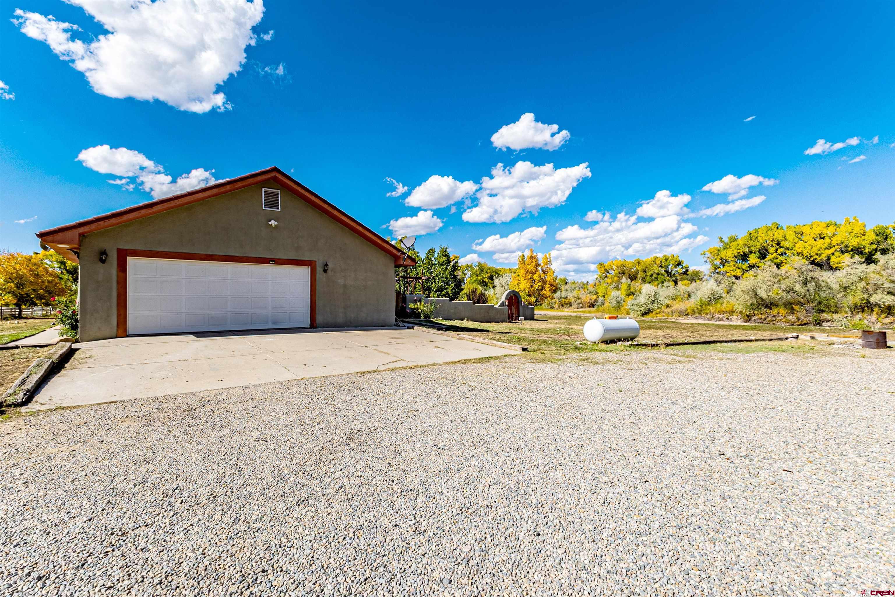 18 Road 2617 Aztec, NM 87410 - Photo 30 of 45 a view of a indoor basketball court