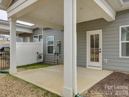 a view of a house with a outdoor space