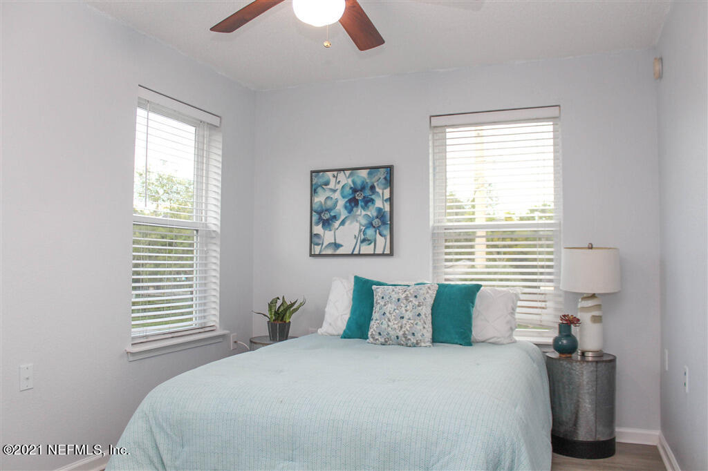 1038 Penman Road Jacksonville Beach, FL 32250 - Photo 11 of 19 146575penmanrd-30_146575_S
