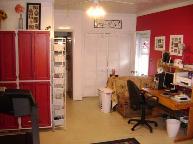 510 South Carr Road Plainfield, IN 46168 - Photo 4 of 7 Gallery Image 4