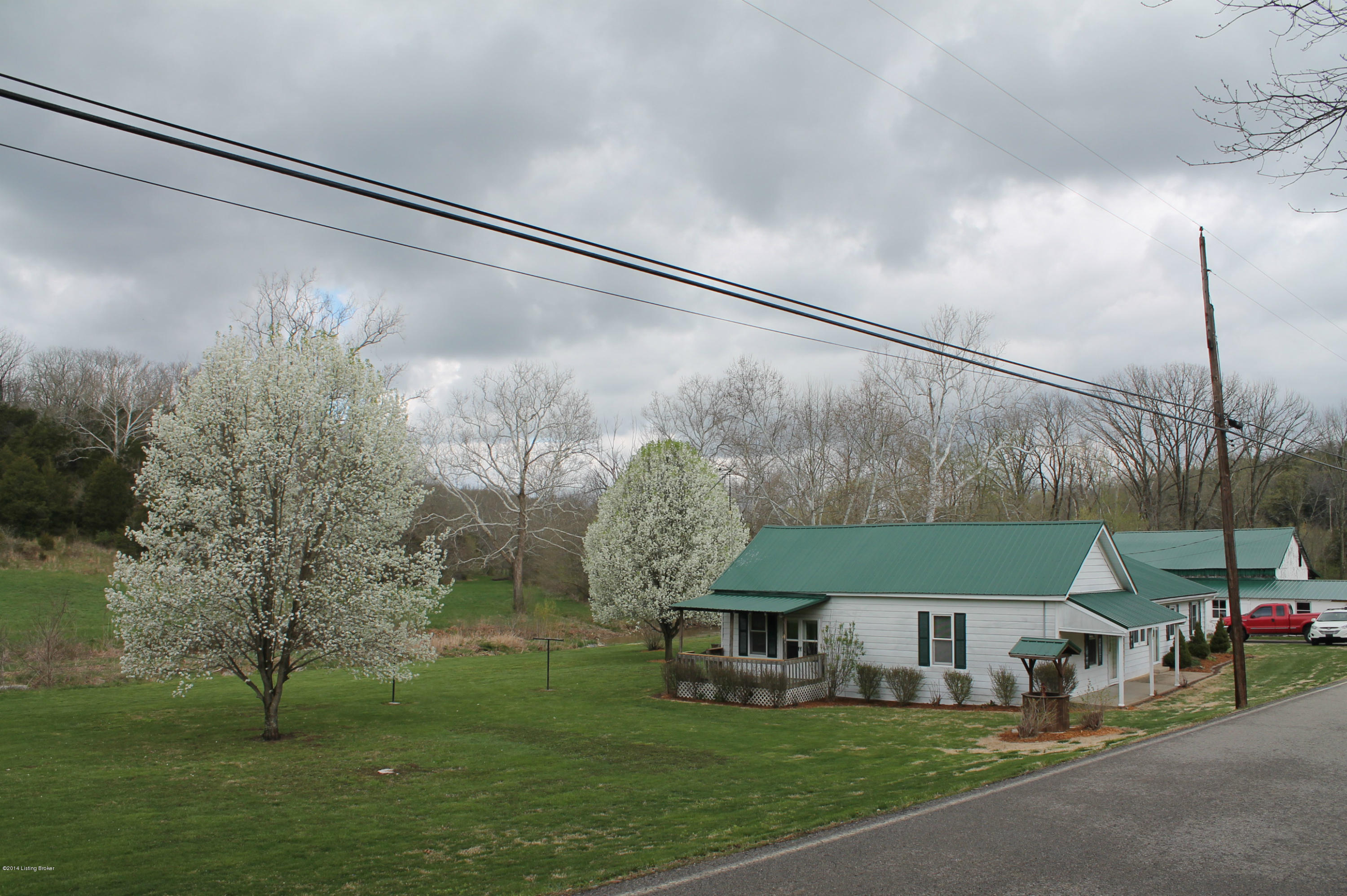 9900 Broad Run Road Louisville, KY 40299 - Photo 4 of 73 IMG_2043