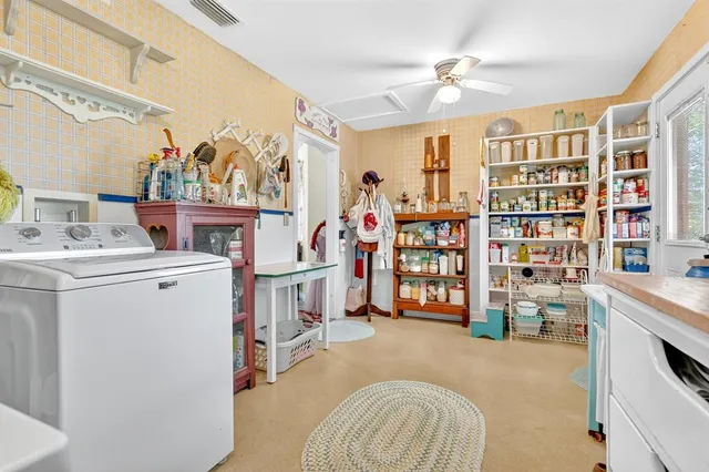 $299,900 | 9240 Southeast 150th Street, Summerfield, FL 34491