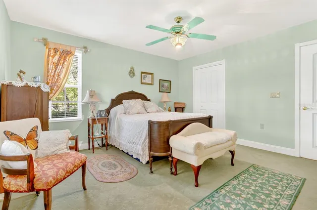 $299,900 | 9240 Southeast 150th Street, Summerfield, FL 34491