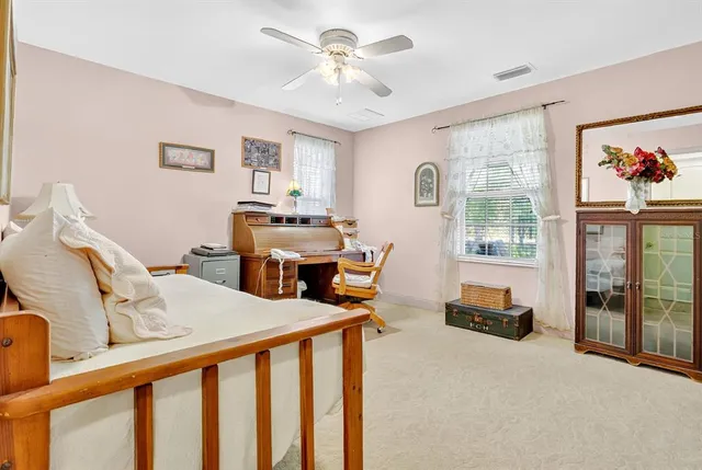 $299,900 | 9240 Southeast 150th Street, Summerfield, FL 34491