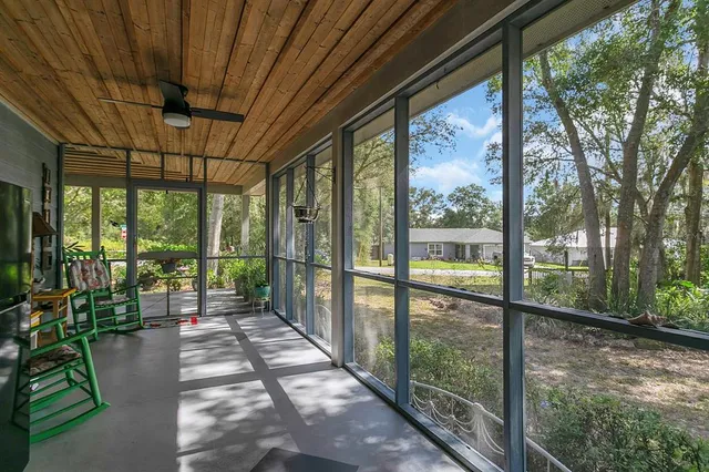 $299,900 | 9240 Southeast 150th Street, Summerfield, FL 34491