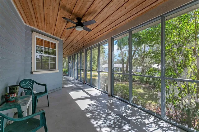 $299,900 | 9240 Southeast 150th Street, Summerfield, FL 34491