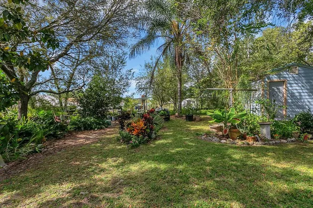 $299,900 | 9240 Southeast 150th Street, Summerfield, FL 34491