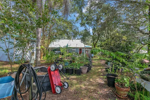 $299,900 | 9240 Southeast 150th Street, Summerfield, FL 34491