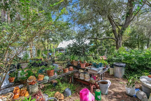 $299,900 | 9240 Southeast 150th Street, Summerfield, FL 34491