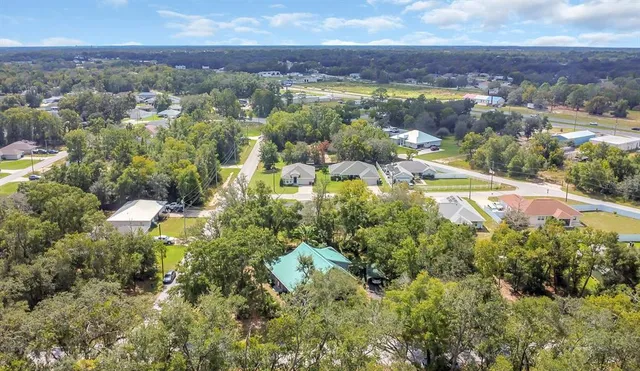 $299,900 | 9240 Southeast 150th Street, Summerfield, FL 34491