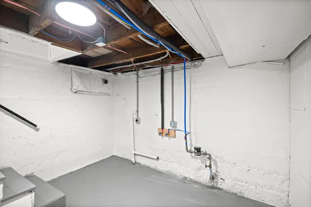 $299,000 | 2420 North Astor Street, Spokane, WA 99207