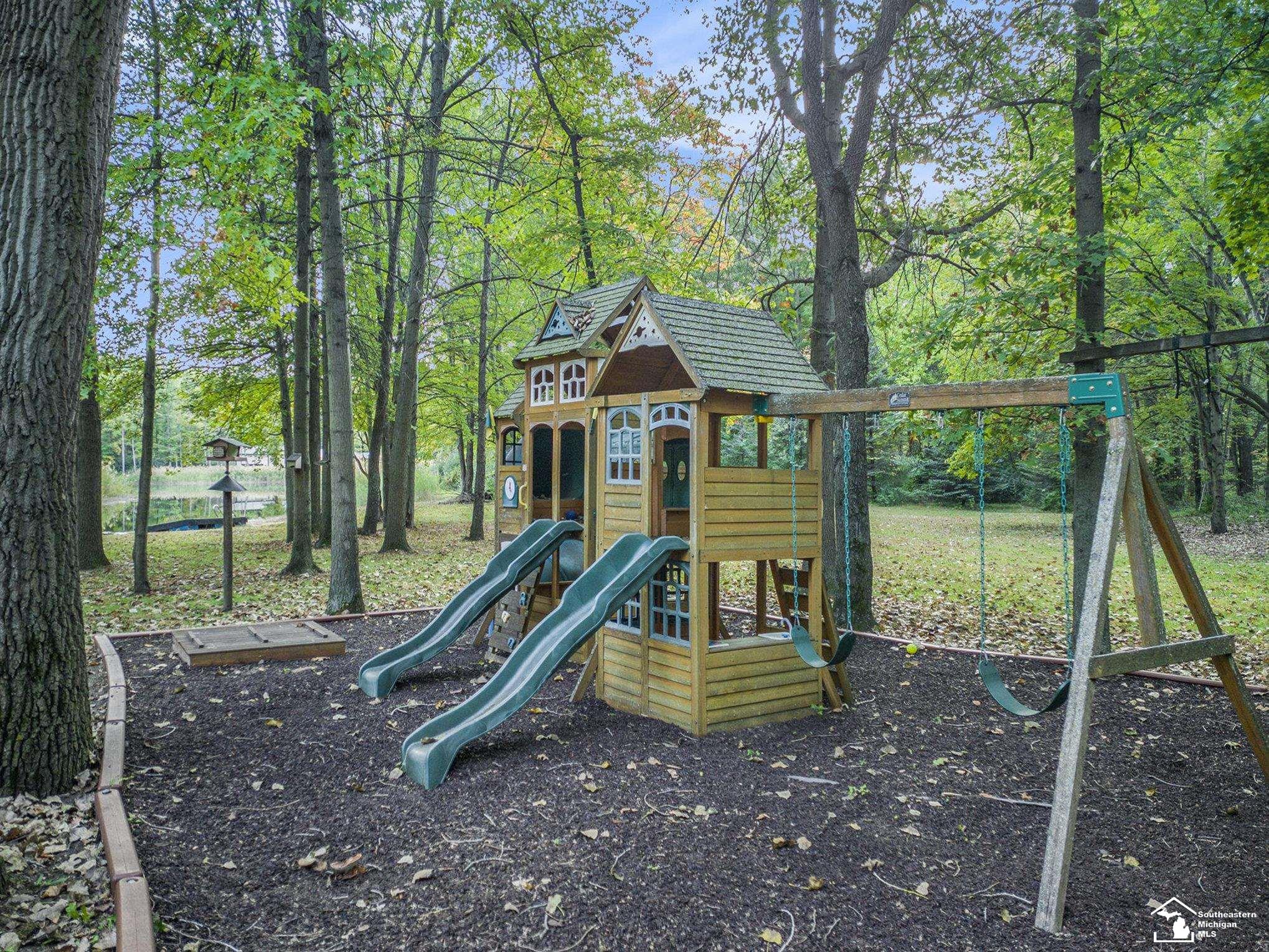 12855 Albain Road Petersburg, MI 49270 - Photo 37 of 45 Gallery Image 37
