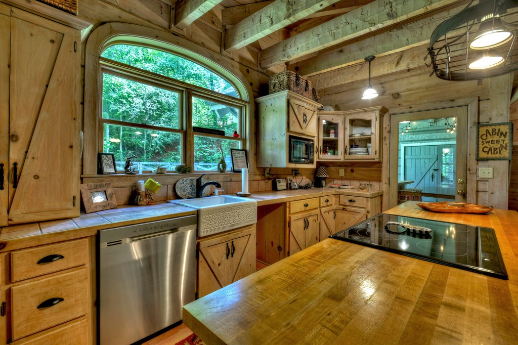4545 Gates Chapel Road Ellijay, GA 30540 - Photo 18 of 63 Gallery Image 18