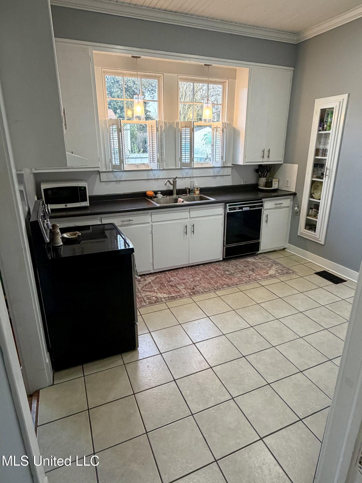 513 West Chippewa Street Brookhaven, MS 39601 - Photo 7 of 13 Photo Jan 30 2026, 4 53 36 PM