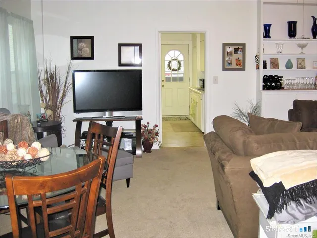 $2,100 | 45 West Main Street, Unit 1, Mystic, CT 06355