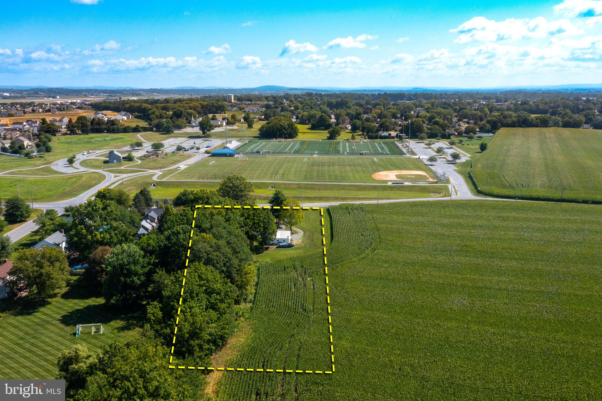 2860 Weaver Road Lancaster, PA 17601 - Photo 15 of 16