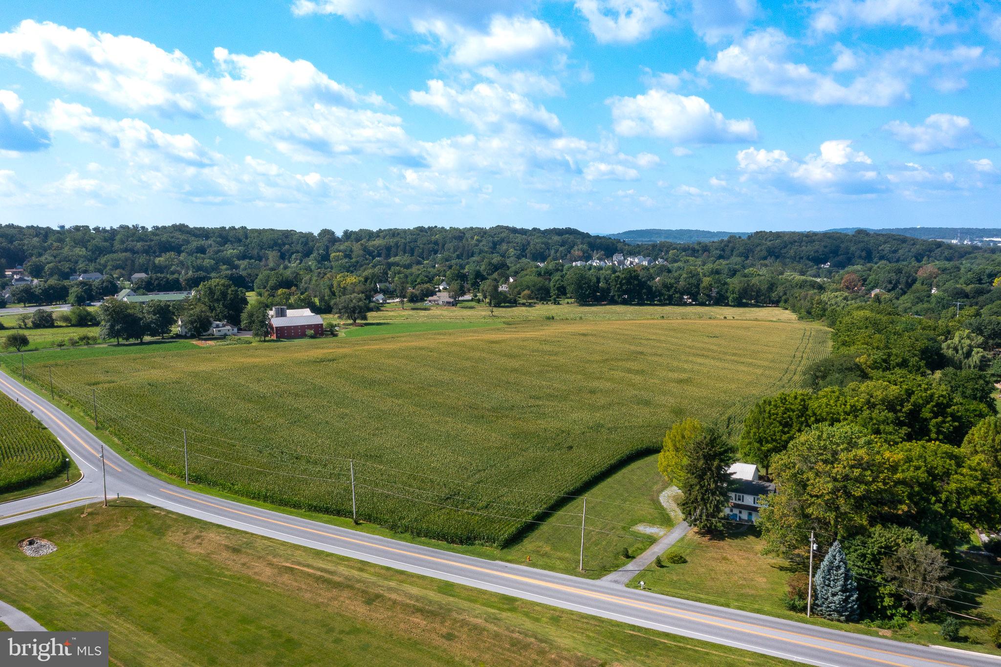 2860 Weaver Road Lancaster, PA 17601 - Photo 10 of 16