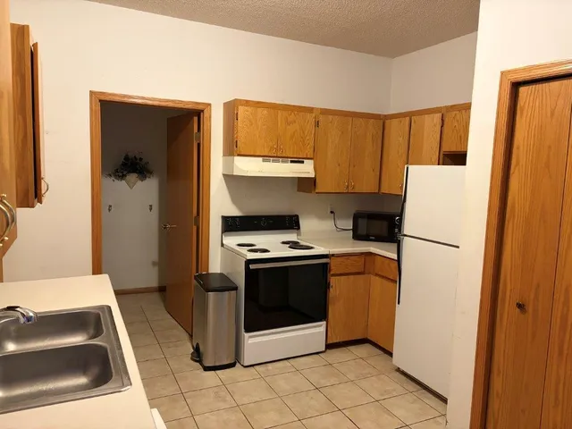 $185,000 | 543 Roundhouse Street, Shakopee, MN 55379