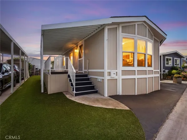 $98,500 | 8111 Stanford Avenue, Unit 138, Stanton, CA 90680