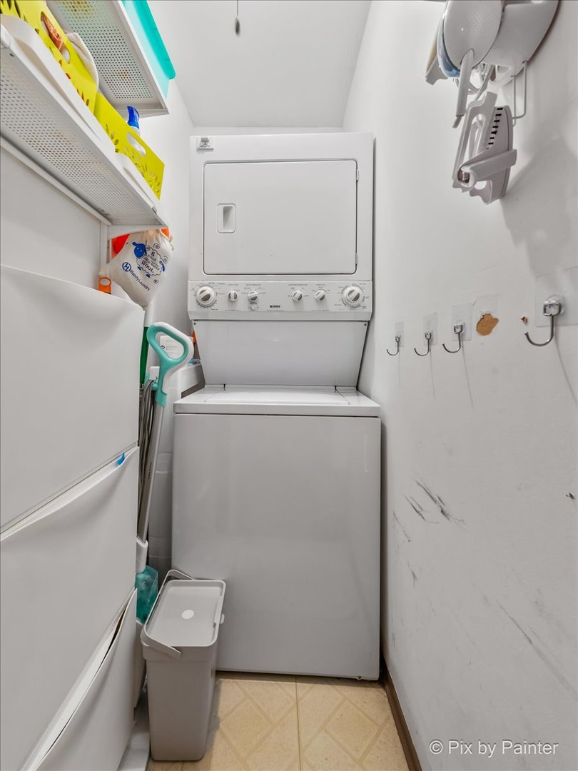 3255 Kirchoff Road, Unit 308 Rolling Meadows, IL 60008 - Photo 17 of 27 Gallery Image 17