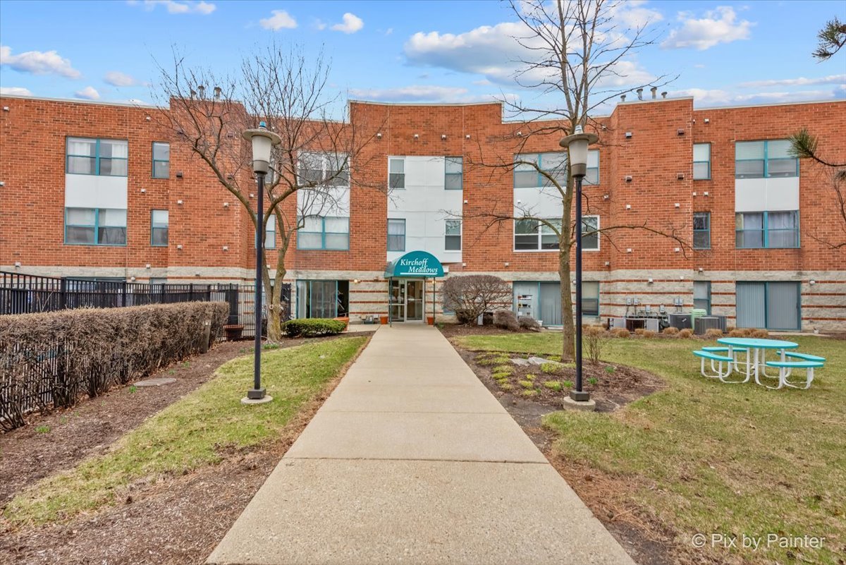 3255 Kirchoff Road, Unit 308 Rolling Meadows, IL 60008 - Photo 21 of 27 Gallery Image 21