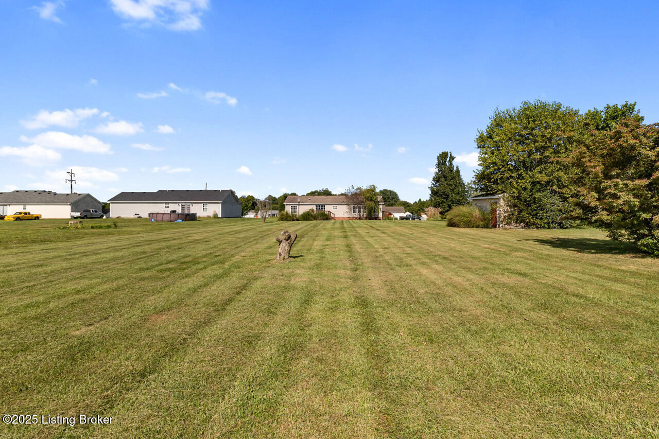131 Rodeo Drive Cecilia, KY 42724 - Photo 33 of 42 131 Rodeo Dr - 44
