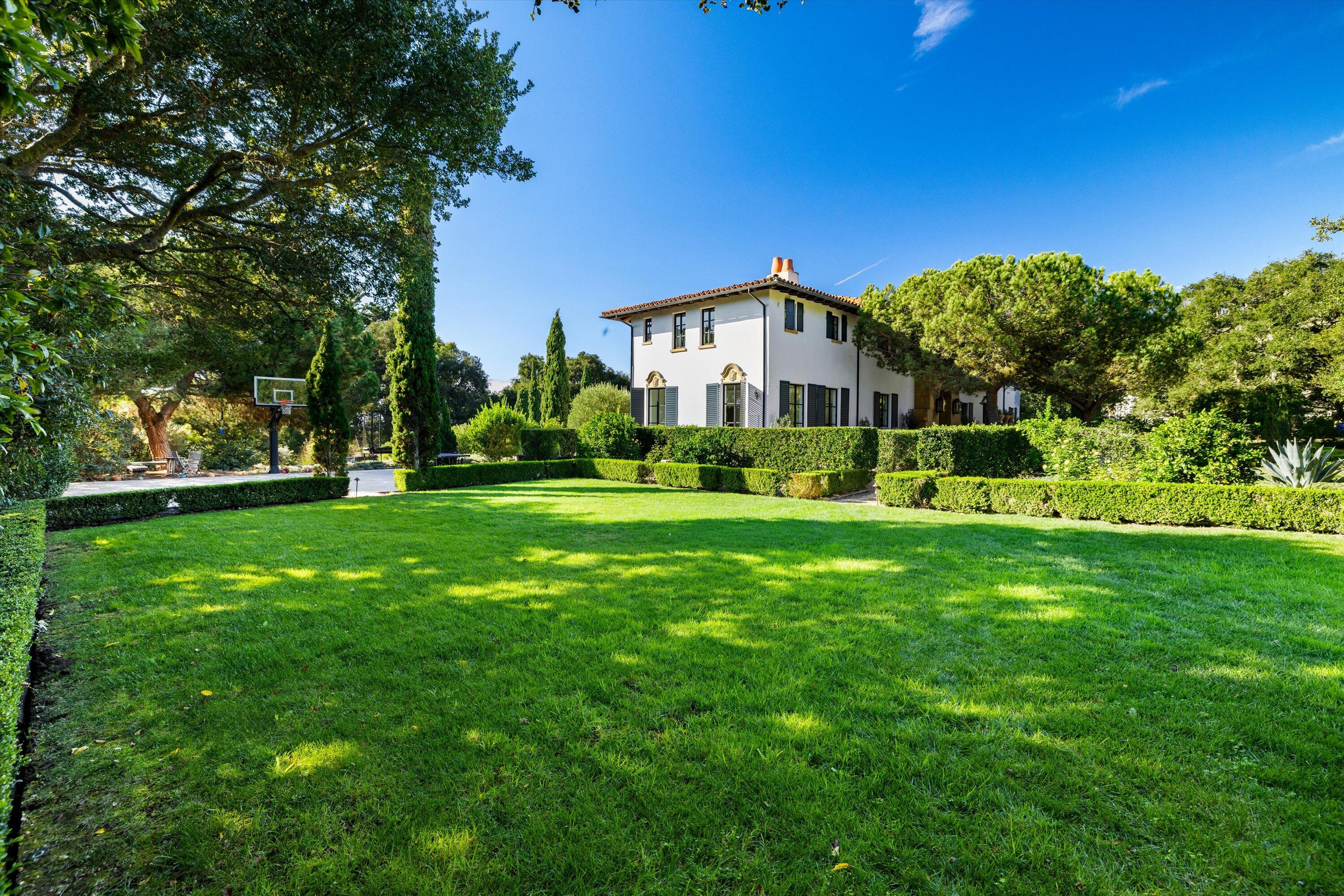 4689 Via Roblada Hope Ranch, CA 93110 - Photo 13 of 30 Outdoor Entertaining