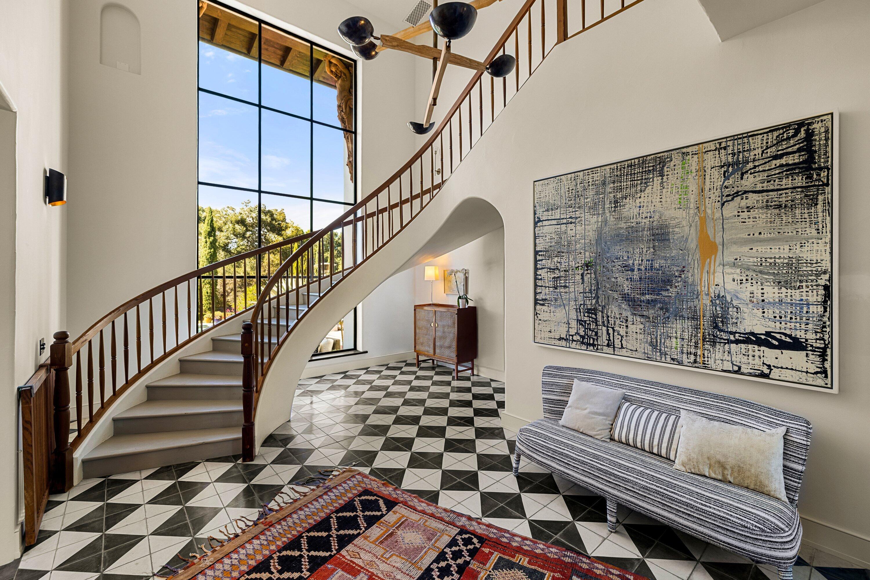 4689 Via Roblada Hope Ranch, CA 93110 - Photo 9 of 30 Foyer