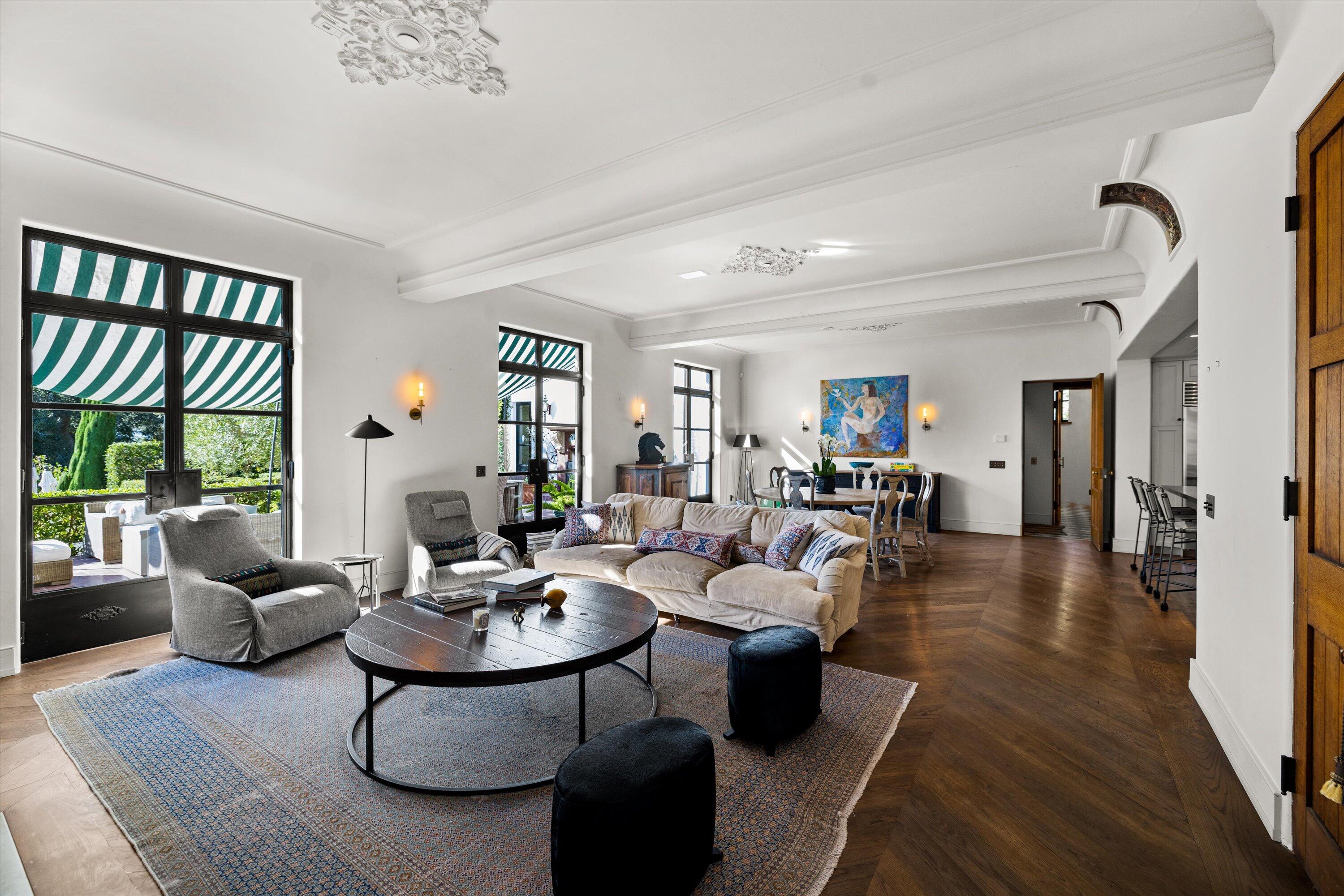 4689 Via Roblada Hope Ranch, CA 93110 - Photo 10 of 30 Large Informal Great Room