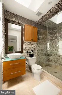 $1,890,000 | 4845 Linnean Avenue Northwest, Washington, DC 20008