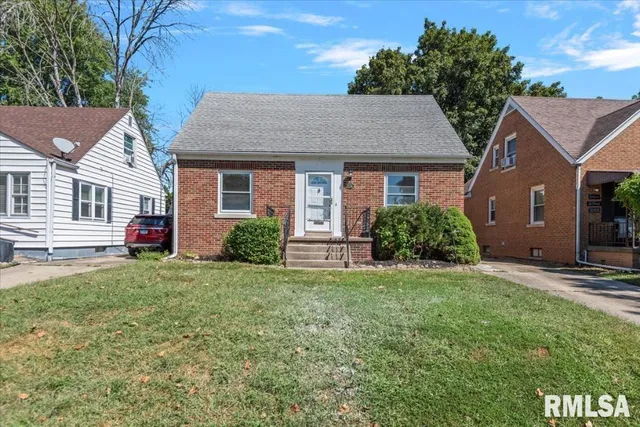 $164,900 | 2124 North 6th Street, Springfield, IL 62702