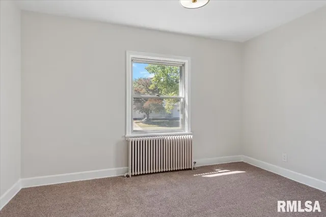 $164,900 | 2124 North 6th Street, Springfield, IL 62702