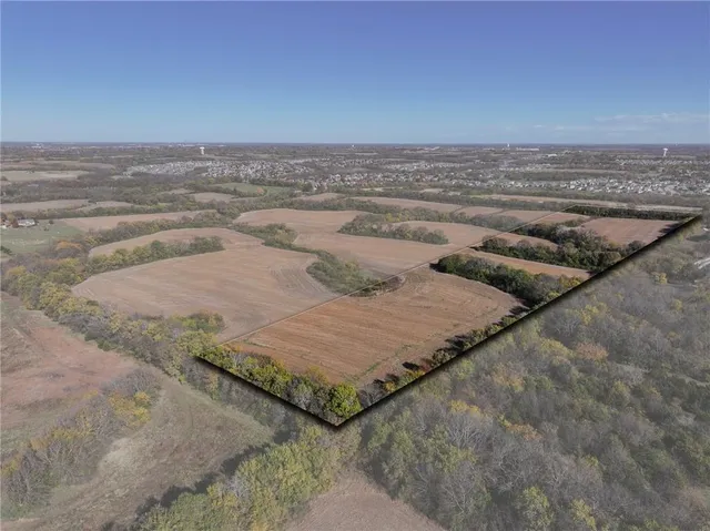 $1,005,000 | 2-13001 East 139th Street, Kansas City, MO 64149