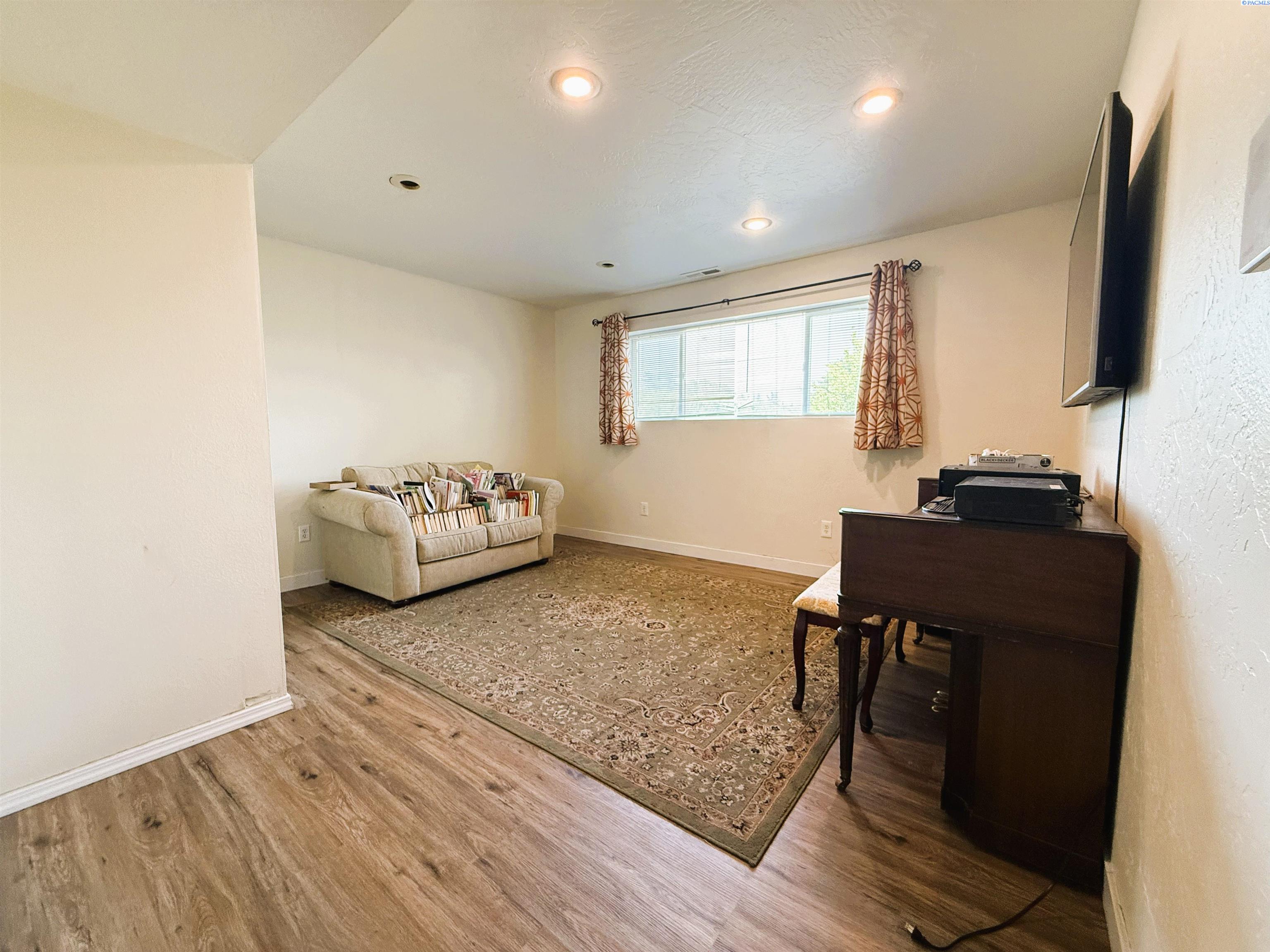 6306 South Caballo Road Kennewick, WA 99338 - Photo 26 of 32 Gallery Image 26