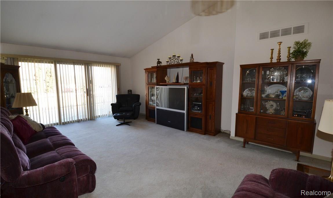 15475 Heather Ridge Trail, Unit 127 Clinton Township, MI 48038 - Photo 21 of 33 18.JPG