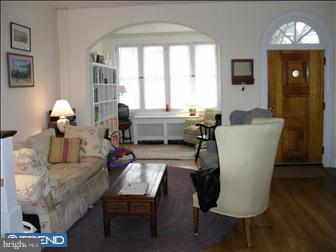 126 Arnold Road Ardmore, PA 19003 - Photo 5 of 6 Living Room