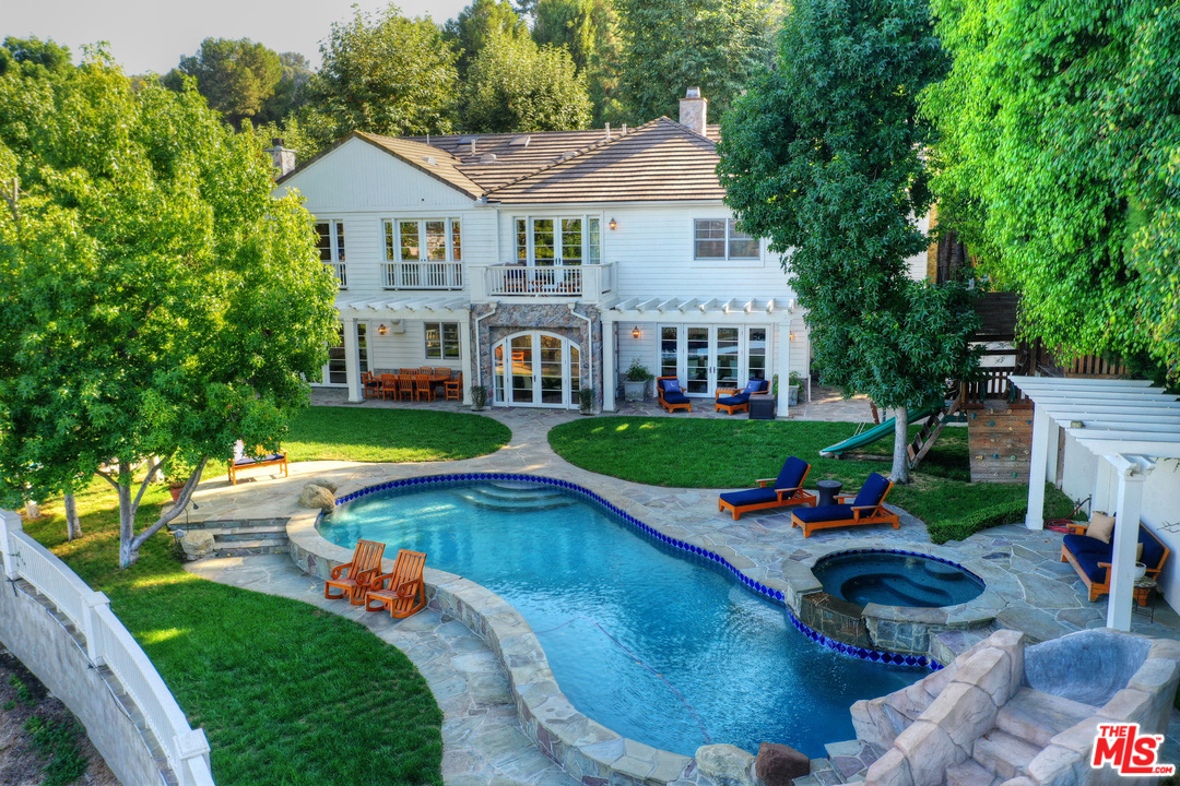 13959 Durham Road Beverly Hills, CA 90210 - Photo 1 of 50