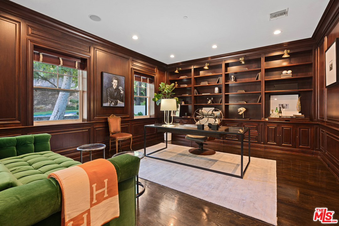 13959 Durham Road Beverly Hills, CA 90210 - Photo 18 of 50