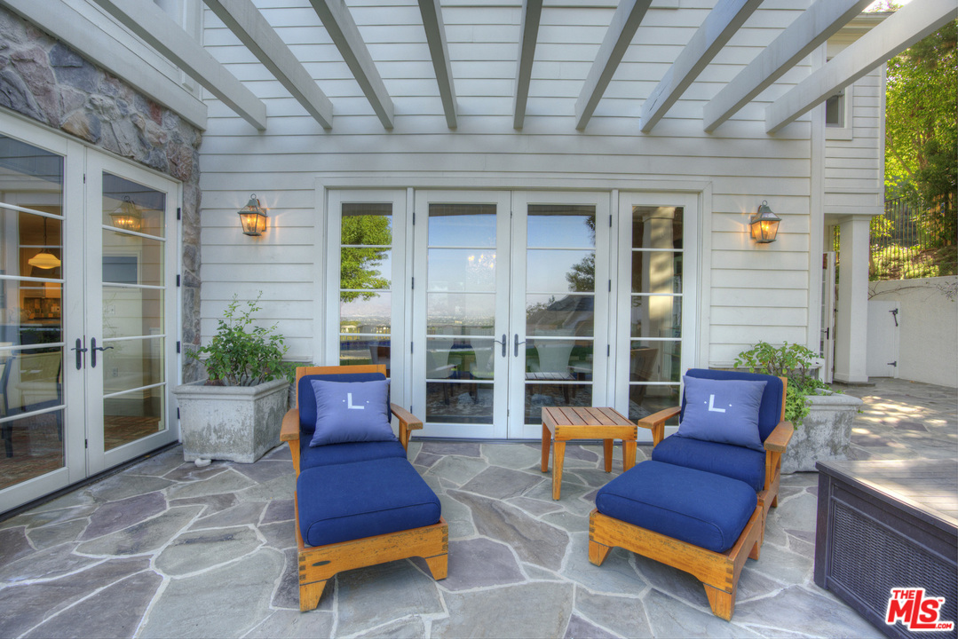 13959 Durham Road Beverly Hills, CA 90210 - Photo 24 of 50