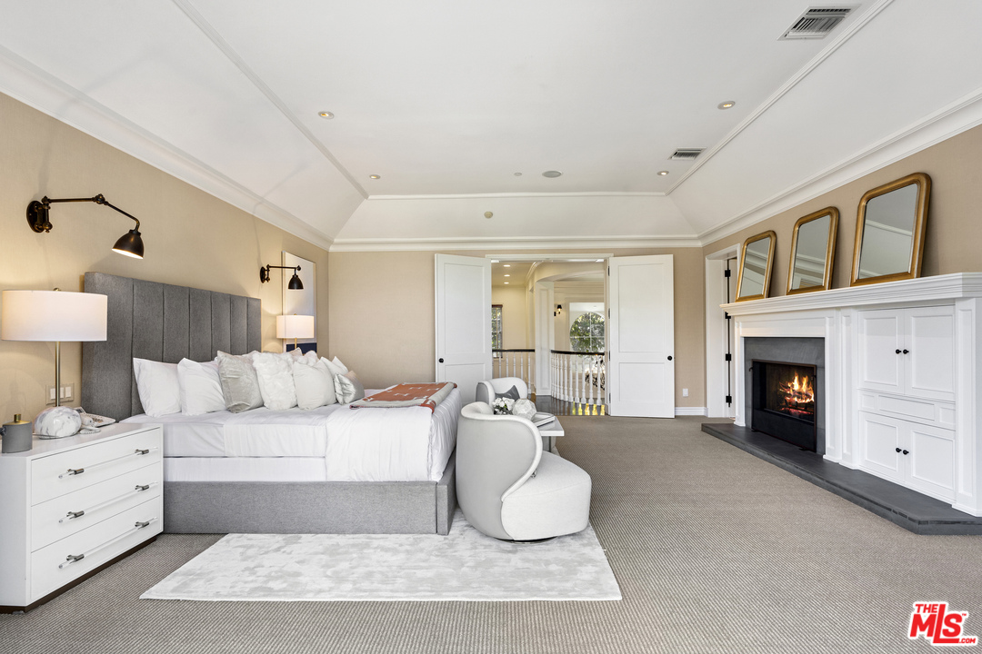 13959 Durham Road Beverly Hills, CA 90210 - Photo 30 of 50
